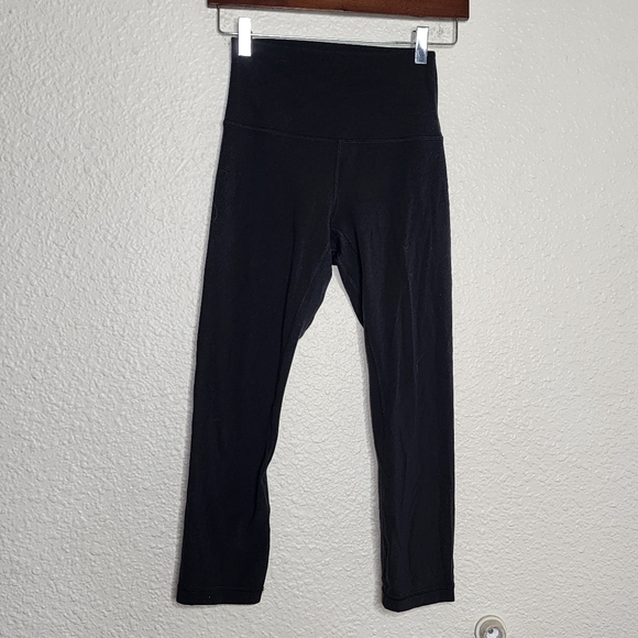 lululemon athletica Pants - Lululemon Align Crop 21 Inch Black W6BC7S Women's Size 4